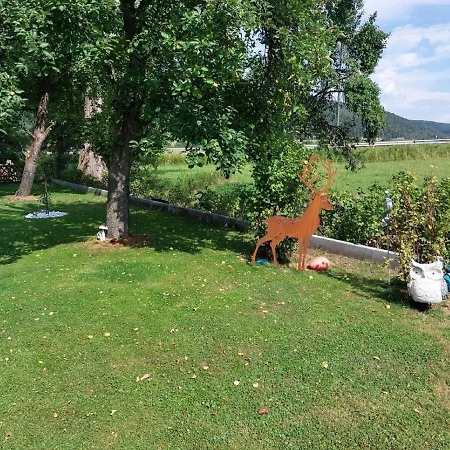 Gaul Apartmán *