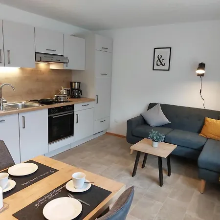 Gaul Apartmán *