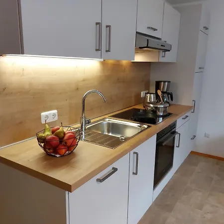 Gaul Apartmán *